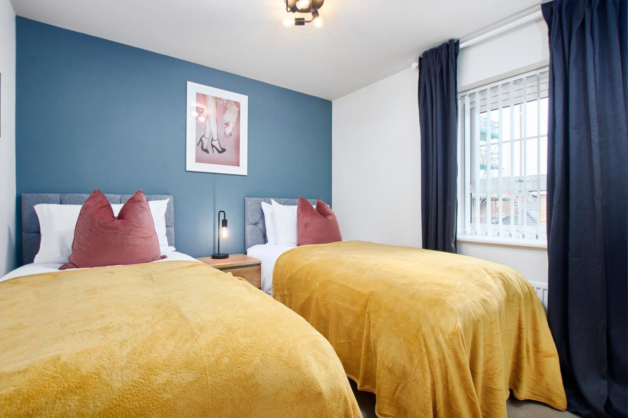 Perfect 3br House Sleeps 9
